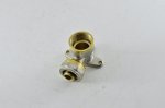 Уголок с креплением ц+г 20*1/2" LTM Уголок с креплением ц+г 20*1/2" LTM